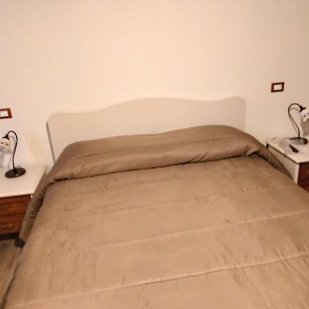 Ai Doganieri Villa รานดัซโซ ภายนอก รูปภาพ