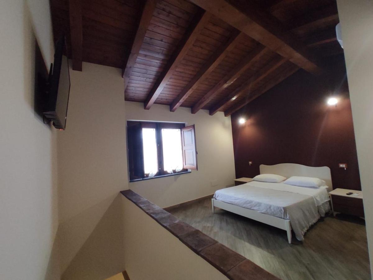 Ai Doganieri Villa รานดัซโซ ภายนอก รูปภาพ